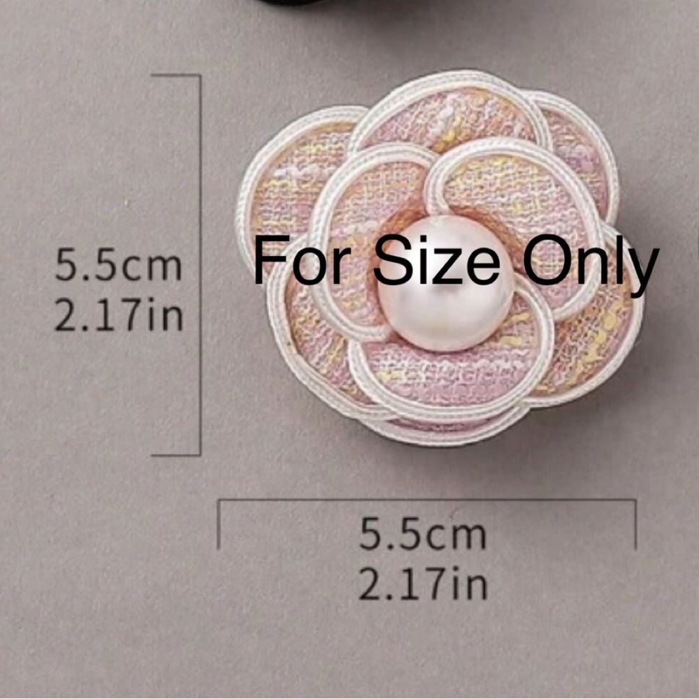Camellia Faux Pearl Brooch - Picture 4 of 4